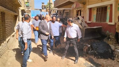 نائب محافظ الجيزة يتفقد أعمال تطوير 70 شارعًا بالبدرشين (صور)