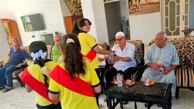 تأكيدًا على أهمية البر بالوالدين، تعليم دمياط تنظم زيارة لدار المسنين برأس البر