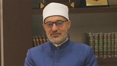 ما حكم بيع الصقر المدرب على الصيد وأخذ ثمنه؟.. مفتي الجمهورية يجيب 