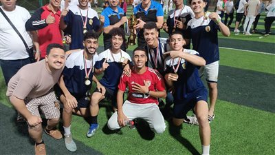 منتخب جامعة سوهاج لخماسي كرة القدم يحصد الميدالية الذهبية في دوري Goal 