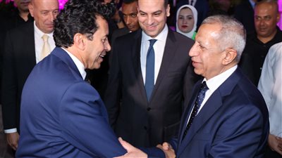 وزير الرياضة يشهد المؤتمر الصحفي لبطولة العالم للبياثل والترياثل ببورسعيد