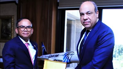 الطيران المدني تدرس توقيع اتفاقية نقل جوي مع كمبوديا 