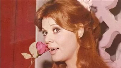 في عيد ميلادها الـ 74، من «أهلا بالعيد» إلى «أوهام الحب» أعمال خالدة لصفاء أبو السعود 