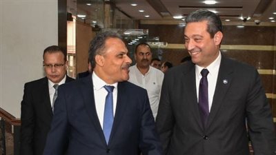 الأشموني والشهابي يفتتحان معرض دمياط للأثاث في محافظة الشرقية