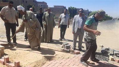 بدء تركيب مطبات الإنترلوك الصناعية بالطريق الزراعي الشرقي فى سوهاج