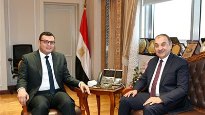 وزيرا قطاع الأعمال والإسكان يبحثان تعزيز التعاون المشترك