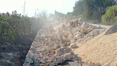 بعد تعدد الحوادث، محافظ الغربية يقرر إنشاء حائط ساند بطريق 