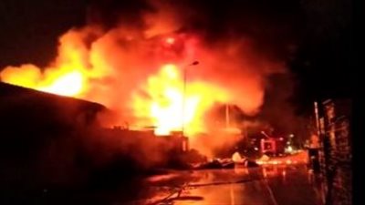 اندلاع حريق في مصنع للمسامير بالمنطقة الصناعية بأكتوبر 