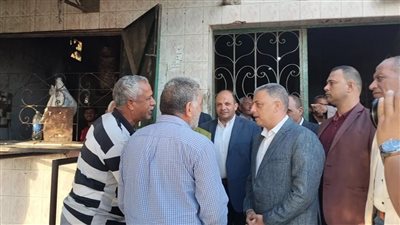 محافظ الإسماعيلية يتفقد المخابز البلدية المدعمة خلال جولة مفاجئة (صور) 