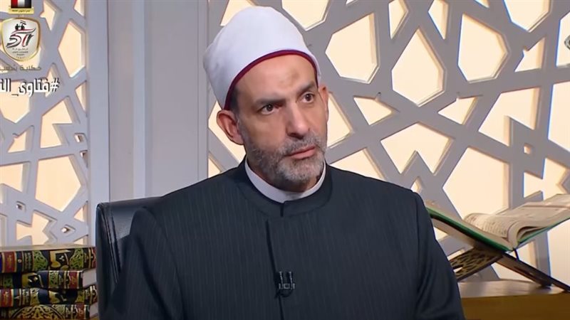 الدكتور على فخر،