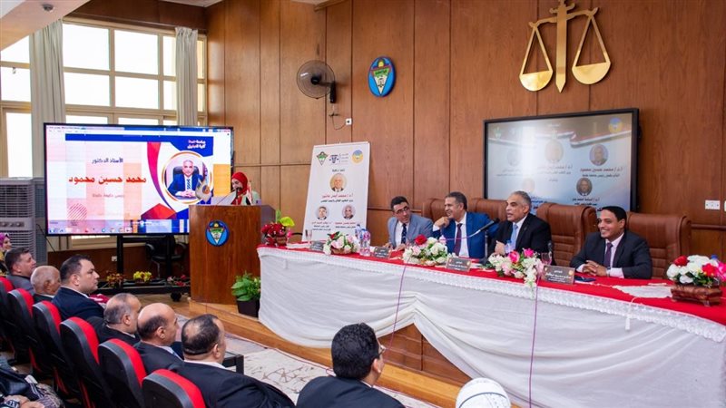 محافظ الغربية يستقبل