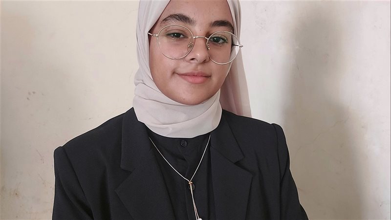 الطالبة