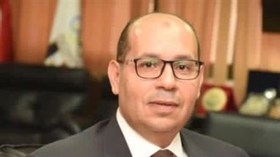 ياسر إدريس يتقدم بأوراق ترشحه على منصب رئاسة الاتحاد المصري للسباحة