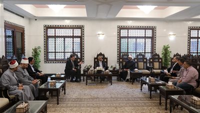 أمين “البحوث الإسلامية” ومساعد وزير الخارجية يناقشان التعاون المشترك للبعثات الأزهرية 