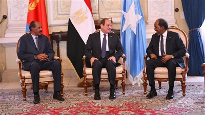 قادة مصر والصومال وإريتريا يتفقون على إنشاء لجنة مشتركة للتعاون في كافة المجالات
