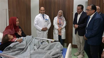 مدبولي يتفقد مجمع الأقصر الطبي الدولي ويتابع تشغيل منظومة التأمين الصحي الشامل 