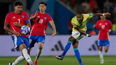 ريمونتادا قاتلة، البرازيل تحول تأخرها بالفوز 2-1 على تشيلي (فيديو)