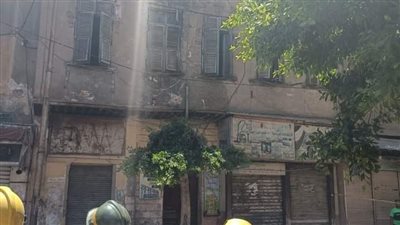 انهيار جزئي لعقار بمنطقة الشاطبي في الإسكندرية 