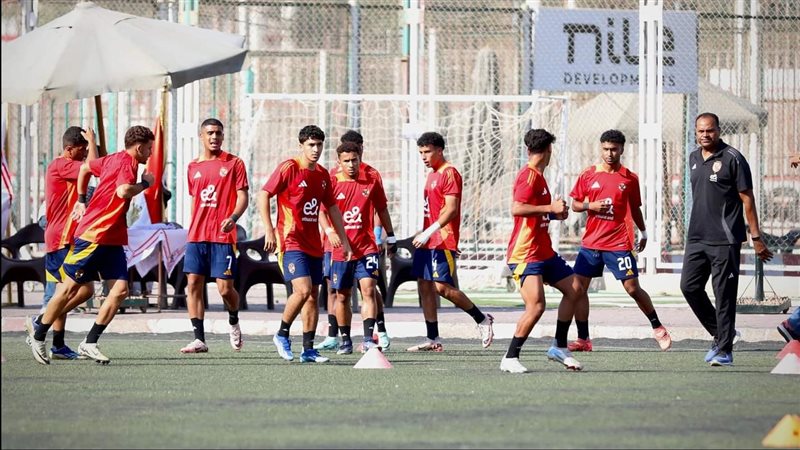 الأهلي 2005