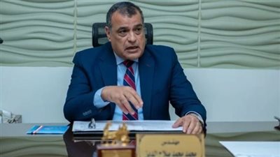 وزير الإنتاج الحربي يتفقد شركة أبو زعبل للكيماويات المتخصصة