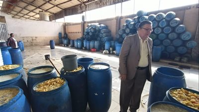 إعدام 65 طن مخلل غير صالح للاستهلاك الآدمي بالدقهلية