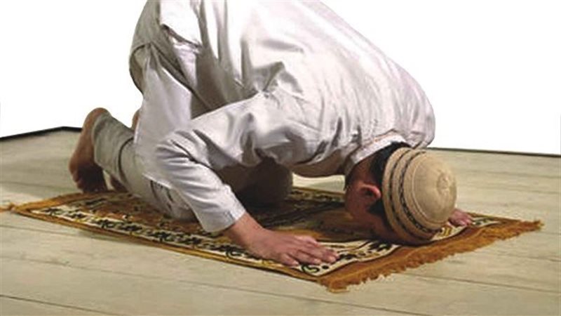   أحكام قطع الصلاة؟