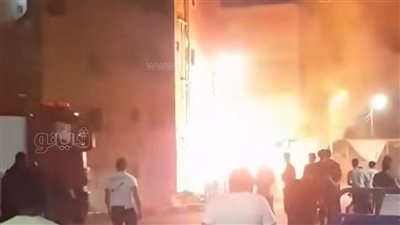 حريق يلتهم محتويات ماركت بواحة الخارجة في الوادي الجديد (صور)