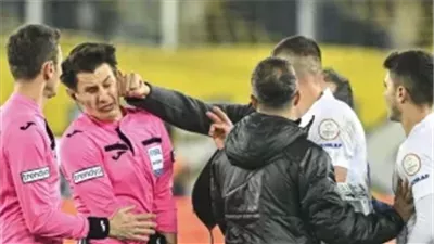 مراهنات الحكام، فضيحة مدوية تهز الكرة التركية 