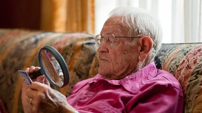  هل يستحق المسن المقيم في دور الرعاية معاش تكافل وكرامة ؟ 