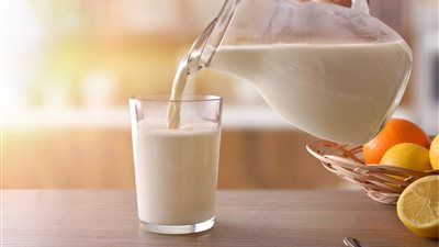 تفسير رؤية اللبن في المنام وعلاقتها بالرزق الوفير 
