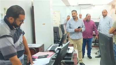 رئيس مدينة الإبراهيمية بالشرقية يتفقد سير العمل بالمركز التكنولوجي 