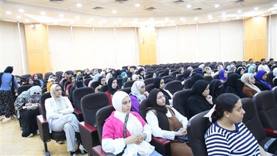 جامعة الفيوم تنظم ندوة عن مناهضة العنف ضد المرأة 