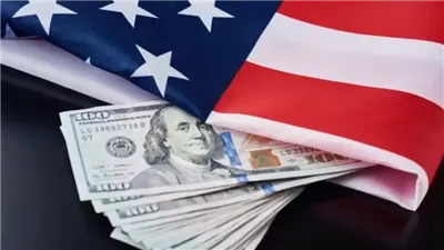 صعود حذر.. مؤشر الدولار (US Index) يواصل جني الأرباح بالتداولات العالمية 