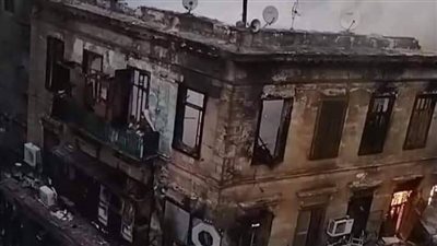 حريق يلتهم ورش للأحذية بالموسكي، ومصدر أمني: غير مرخصة وماس كهربائي السبب