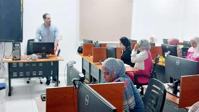 البرنامج التدريبي،