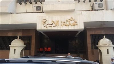 أنيق لكن بخيل علينا، سيدة تلاحق زوجها بدروس أولاده أونلاين وفاتورة النت