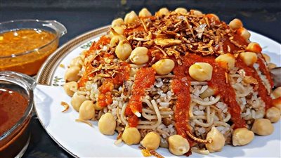 طريقة عمل الكشري المصري في خطوات بسيطة