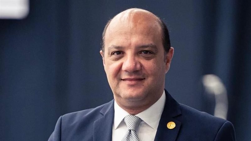 إيهاب أمين