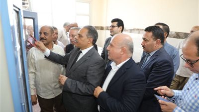 محافظ الشرقية يفتتح مدرسة الشهيد سالم المنسي الإعدادية بفاقوس