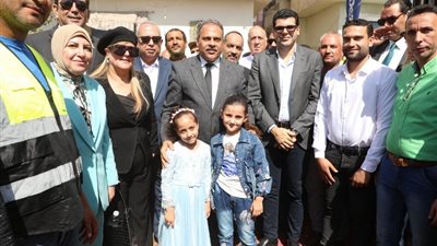 محافظ الشرقية يفتتح محطة رفع صرف صحي بمركز فاقوس