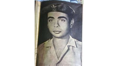 استشهد ضمن الخطوط الأمامية مع قائده، نشأت الشرقاوي بطل سلاح الإشارة في حرب أكتوبر