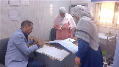 وكيل صحة البحيرة يحيل مديرة وحدة طب الأسرة بقرية مليحة للتحقيق (صور)