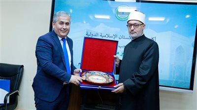 مفتي الجمهورية يزور الأكاديمية الإسلامية الدولية في أوزبكستان ويبحث التعاون المشترك