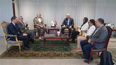 جامعة عين شمس تستقبل وفدًا من جامعة TH Koeln الألمانية لبحث التعاون المشترك