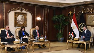 السفير العراقي في مصر يبحث مع وزير الداخلية تأشيرات الدخول والإقامة بين البلدين