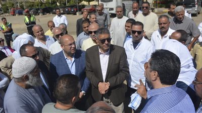 محافظ الجيزة: إنشاء منافذ بالتعاون مع الزراعة لعرض منتجات الوزارة بأسعار مخفضة