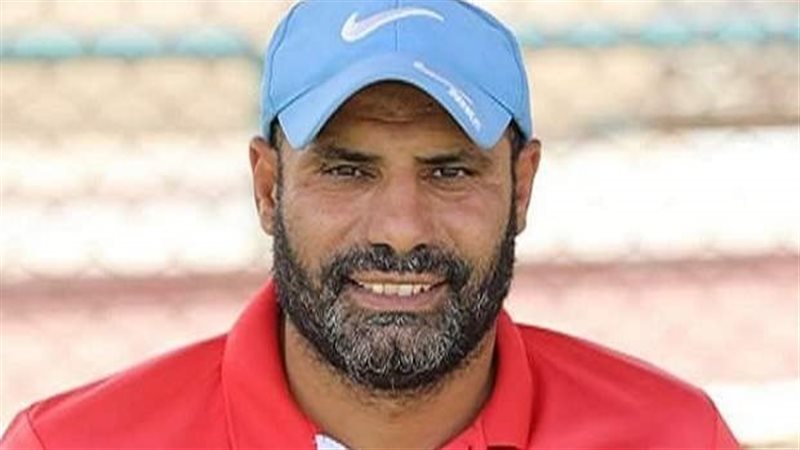 أشرف أبوزيد نجم الأهلي