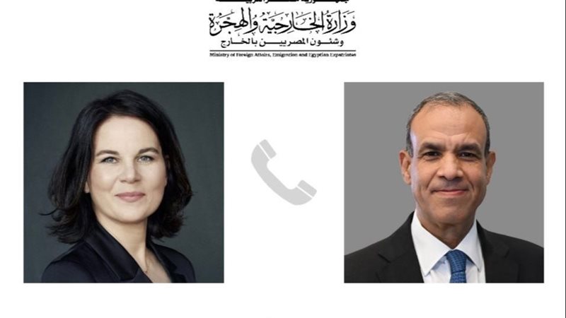 وزير الخارجية ونظيرته