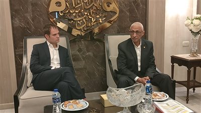 محافظ شمال سيناء يستقبل وزير الدولة البريطاني