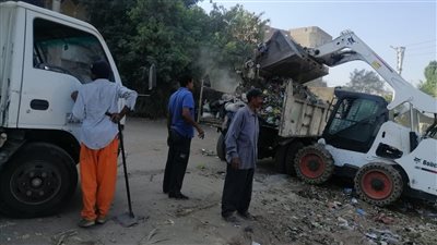 محافظ المنيا يتابع جهود الوحدات المحلية في حملات النظافة وتمهيد الطرق